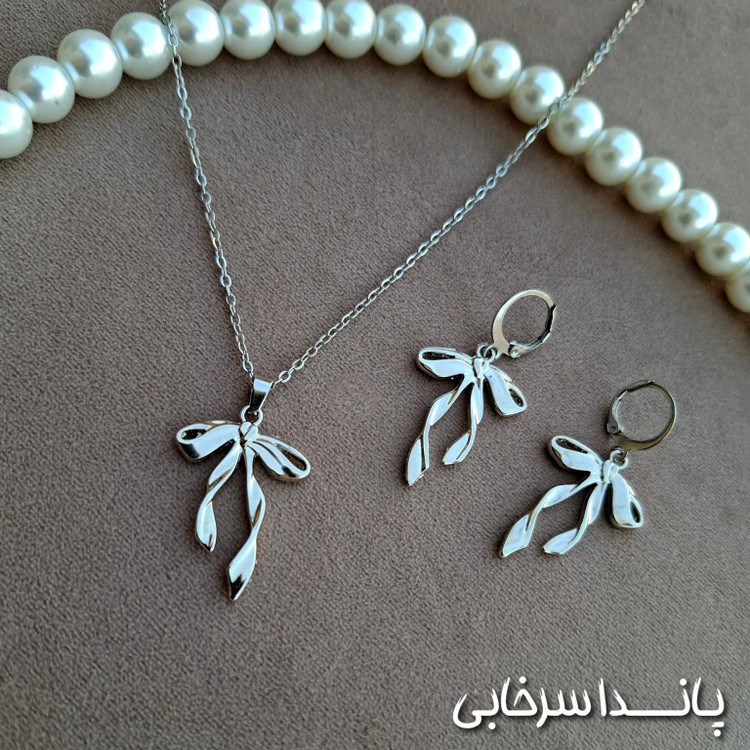 گردنبند و گوشواره پاپیون ترند