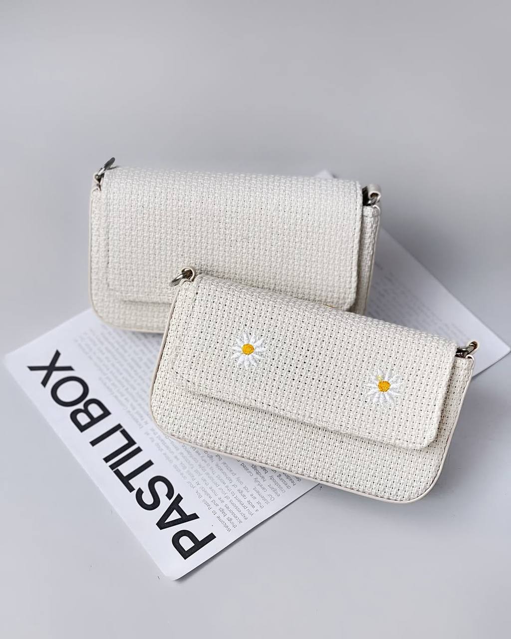 کیف بابونه تابستونی گوشی داخلش جا میشه